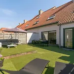 Casiola - Summer-house With Sunny Garden Nearby Hébergement de vacances *