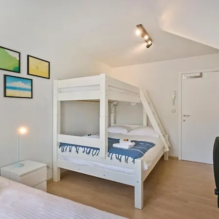 Huswell - Summer-house With Sunny Garden Nearby Knokke-Heist