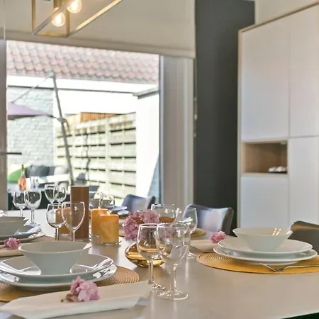 Huswell - Summer-house With Sunny Garden Nearby Casa de Férias