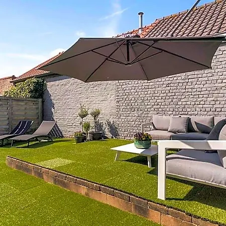 Casiola - Summer-house With Sunny Garden Nearby Casa de Férias *