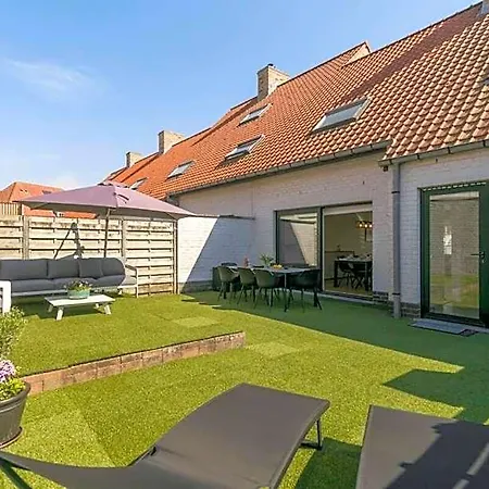 Casiola - Summer-house With Sunny Garden Nearby