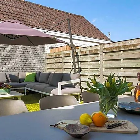 Casiola - Summer-house With Sunny Garden Nearby