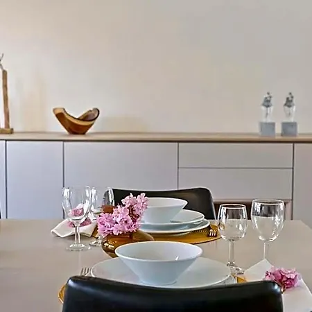 Casa de Férias Casiola - Summer-house With Sunny Garden Nearby Knokke-Heist