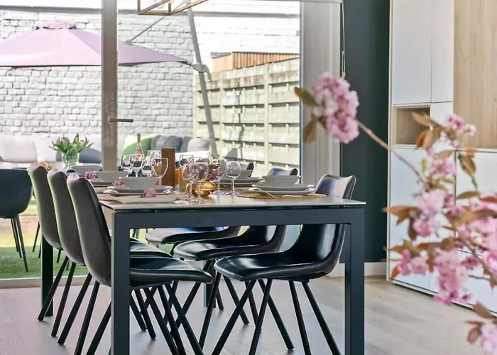 Casiola - Summer-house With Sunny Garden Nearby