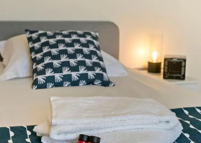 Semesterbostad Casiola - Summer-house With Sunny Garden Nearby *